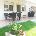 Cozy House In Kallithea With Garden *