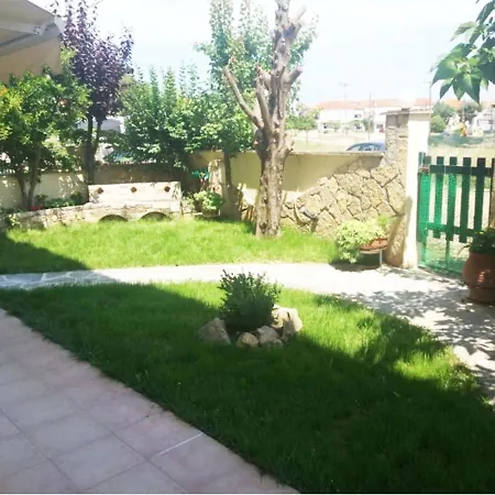 Cozy House In Kallithea With Garden Semesterbostad Kallithea (Chalkidiki)